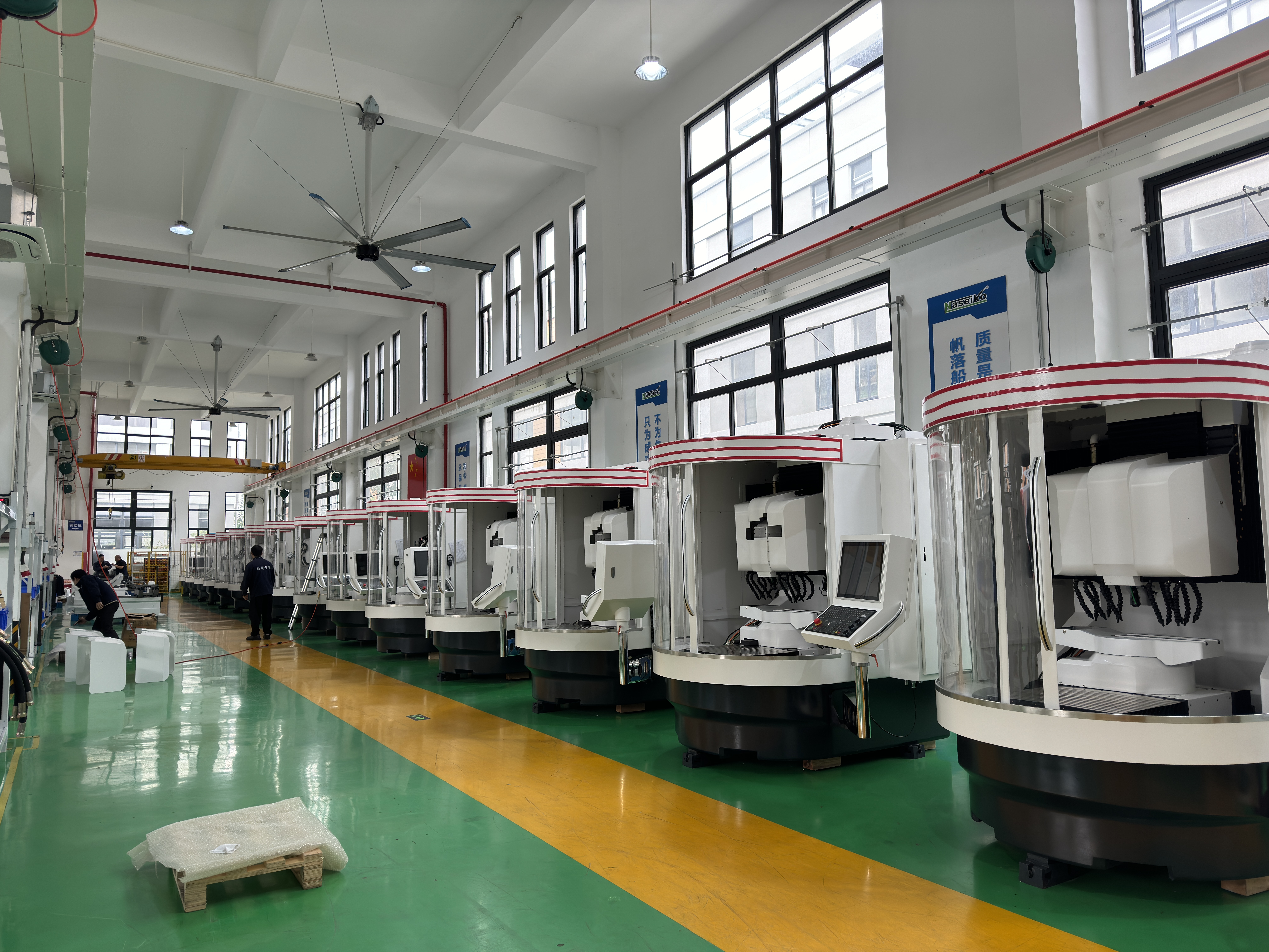CNC Tool Grinding Machine C828 processing complex rotary tools